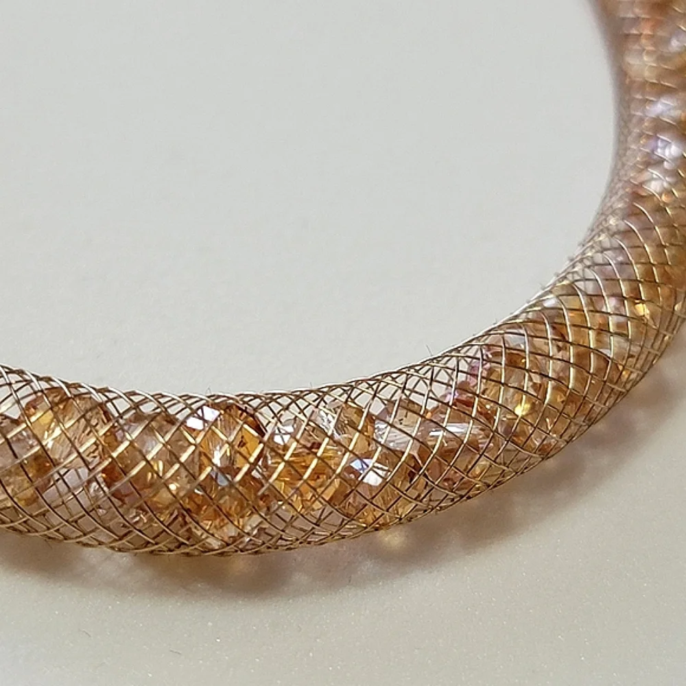 Wishing Dust Sparkle Bracelet Goldtone 2015 Avon SAQ Signed Braided Wire